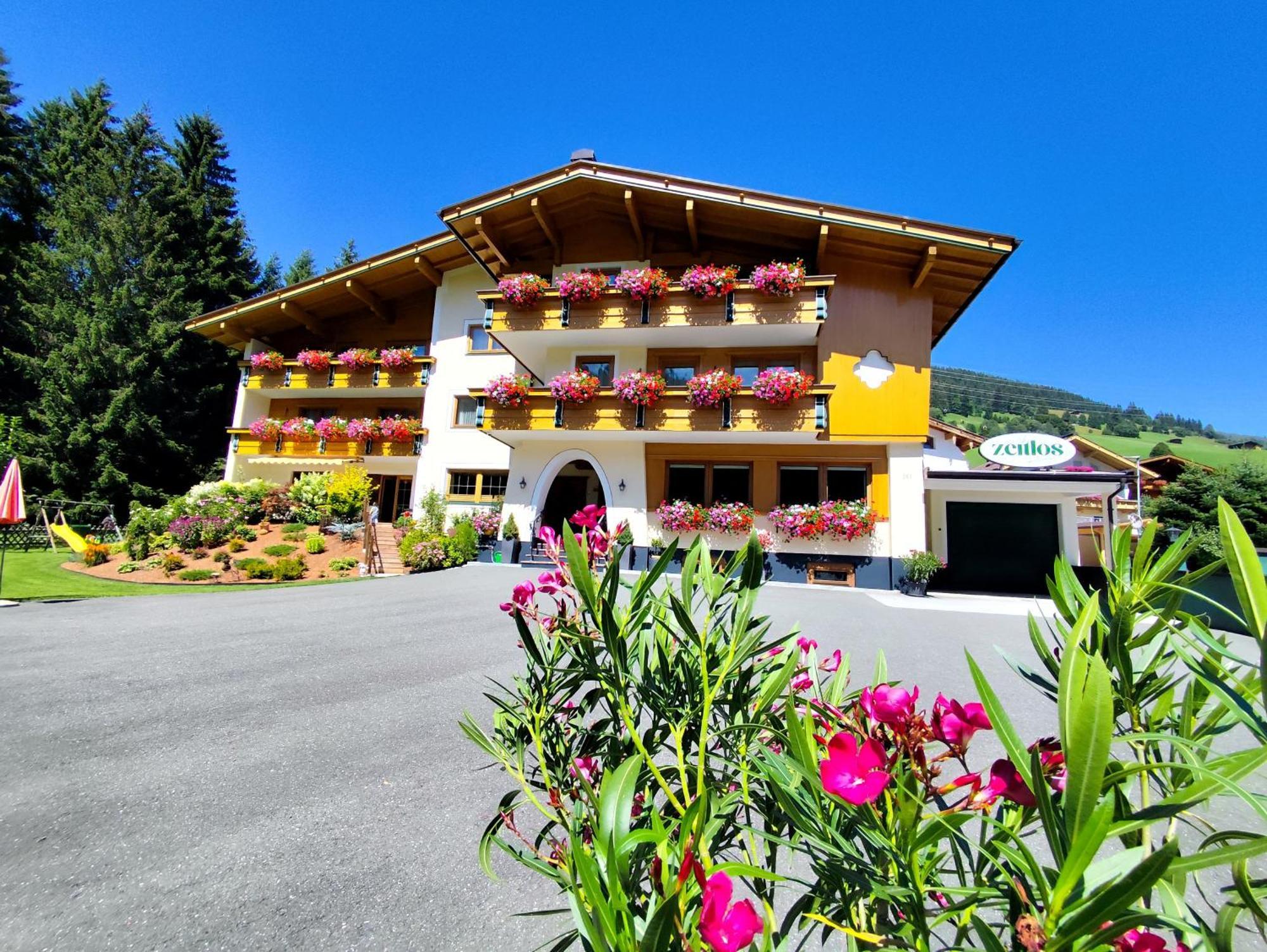 Zeitlos Apartments Gerlos Room photo